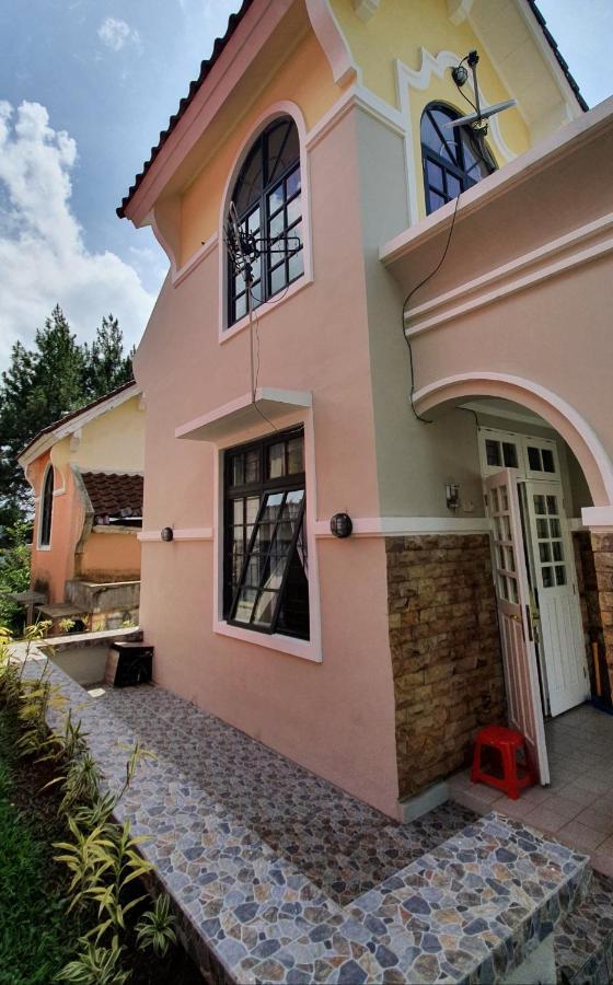 Villa Panda H Kota Bunga Puncak Cinengangirang Exteriér fotografie